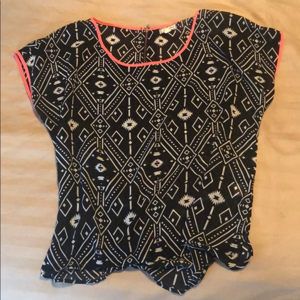 “Eyeshadow” sheer work shirt